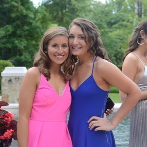 Meet your Posher, Julia